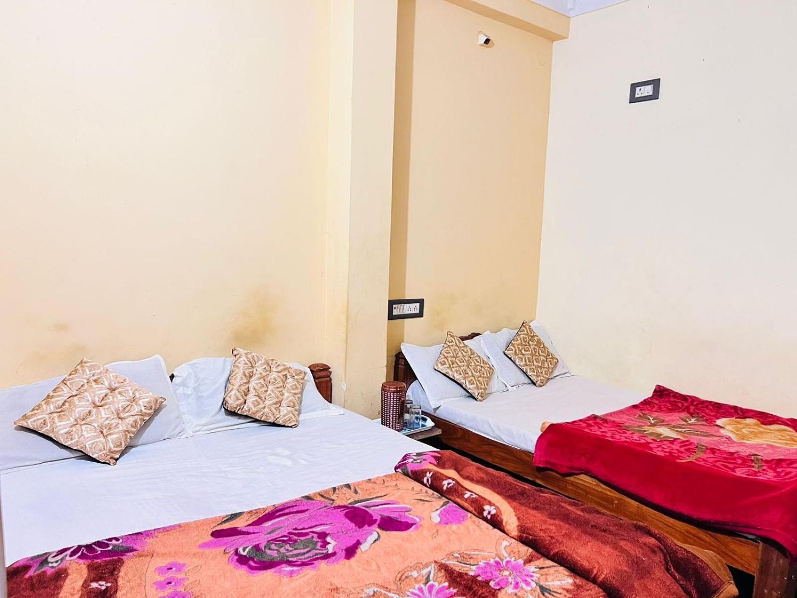 Hotel Hk Residency Mysore Exterior foto